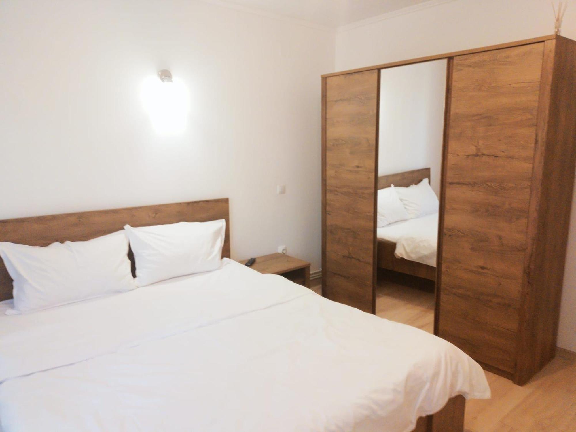 Gold Apartments Baia Mare Exterior foto